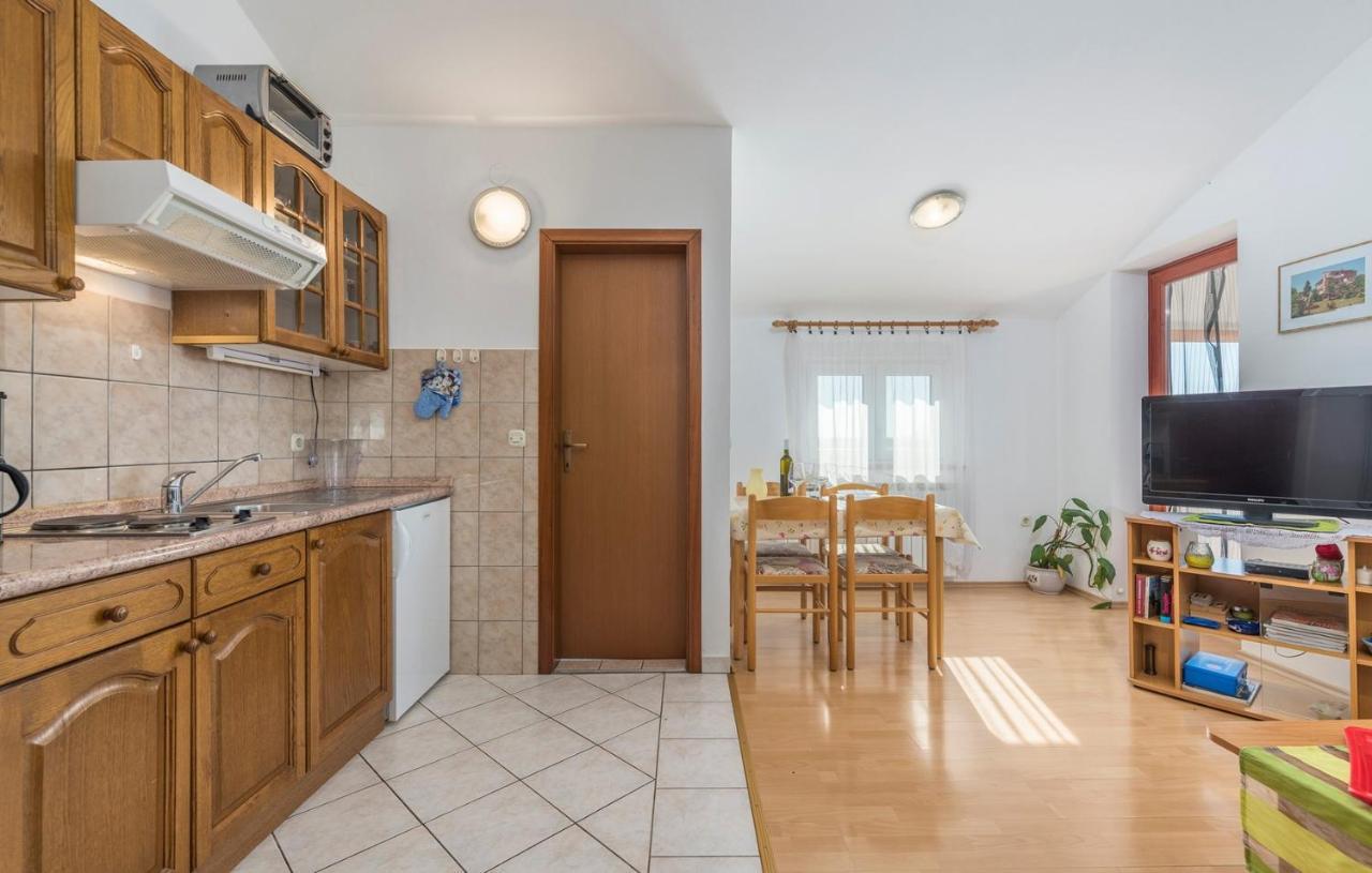 Apartments Ulika Červar-Porat المظهر الخارجي الصورة