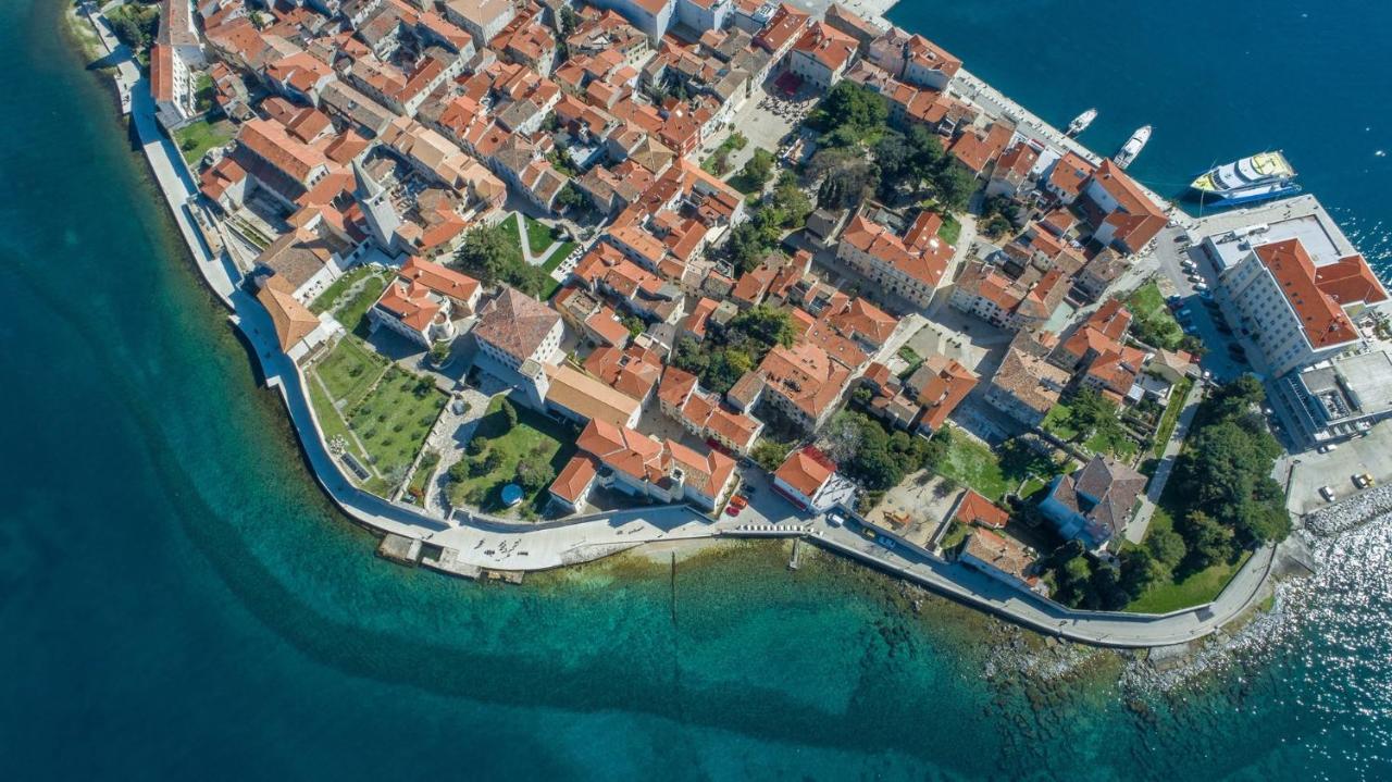 Apartments Ulika Červar-Porat المظهر الخارجي الصورة